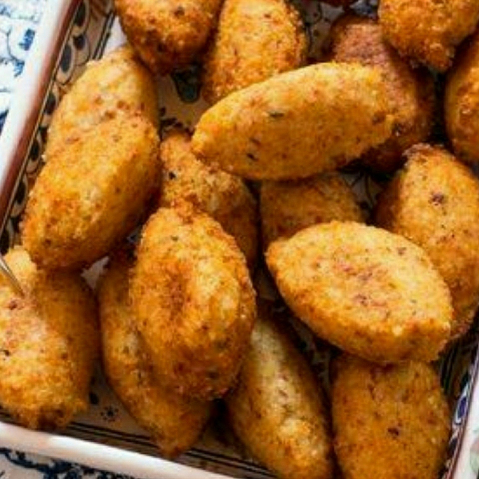 Bolinhos de arroz com mandioca recheado