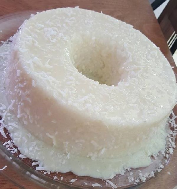 Bolo de tapioca granulada sem ovo e sem forno