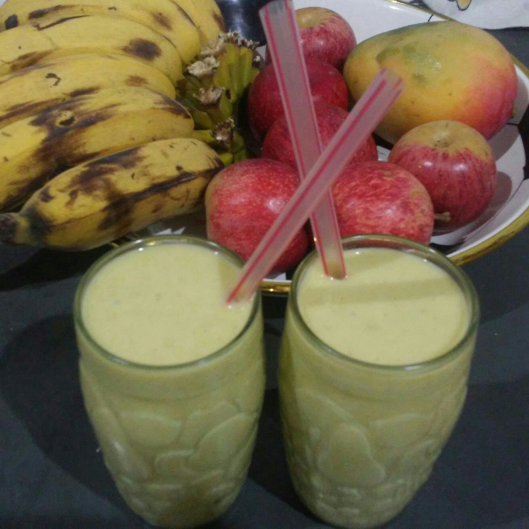 Vitamina de abacate com paçoca e banana