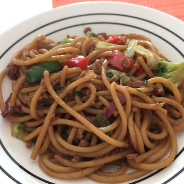 Yakissoba vegetariano